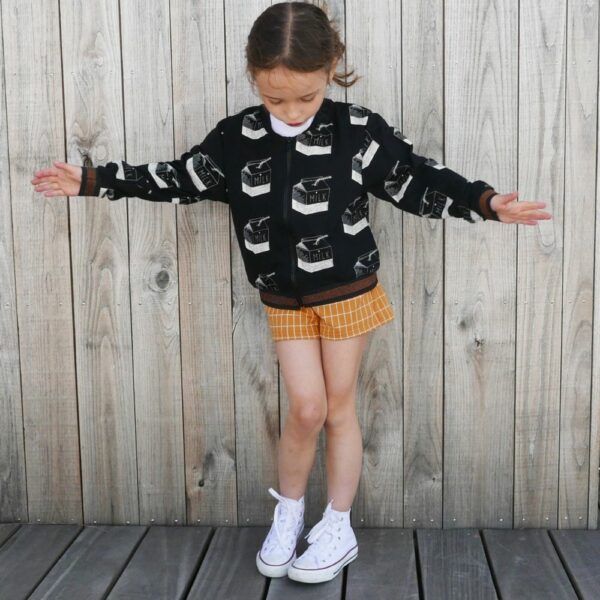 IKATEE - Patron pantalon et short enfant DAKAR pochette – Image 2