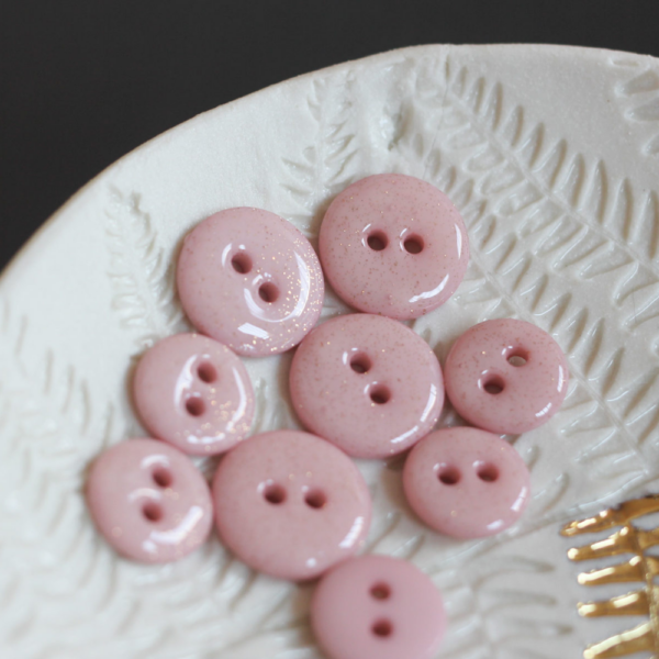 Boutons glitter deux trous | 15 mm