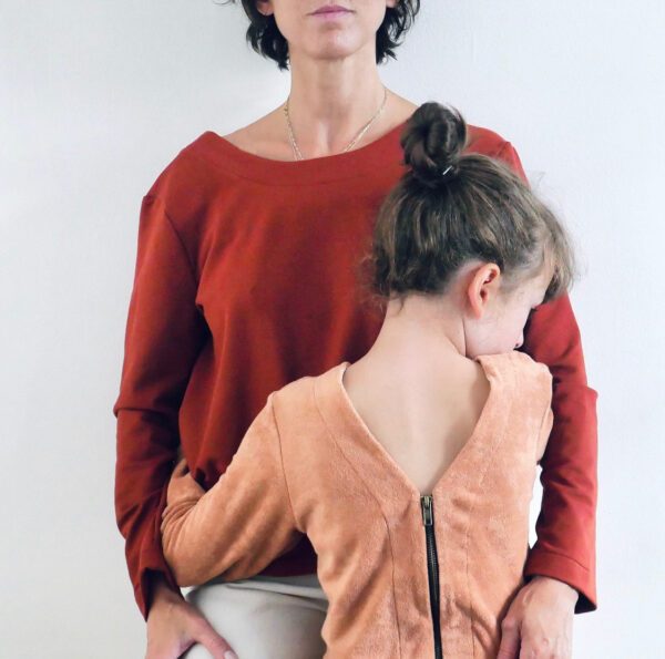 IKATEE - Patron gilet femme MASHA MUM pochette – Image 5